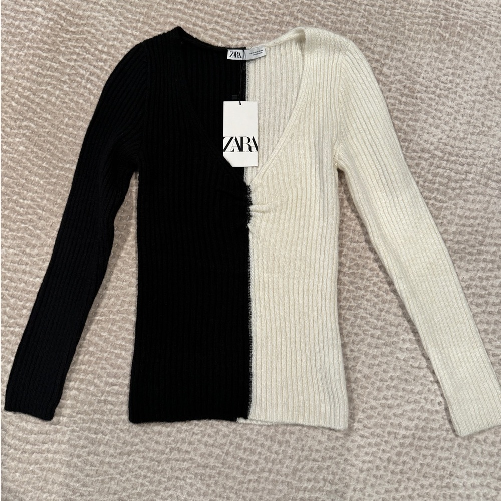ZARA Black & White Colorblock Sweater, Size: Medium